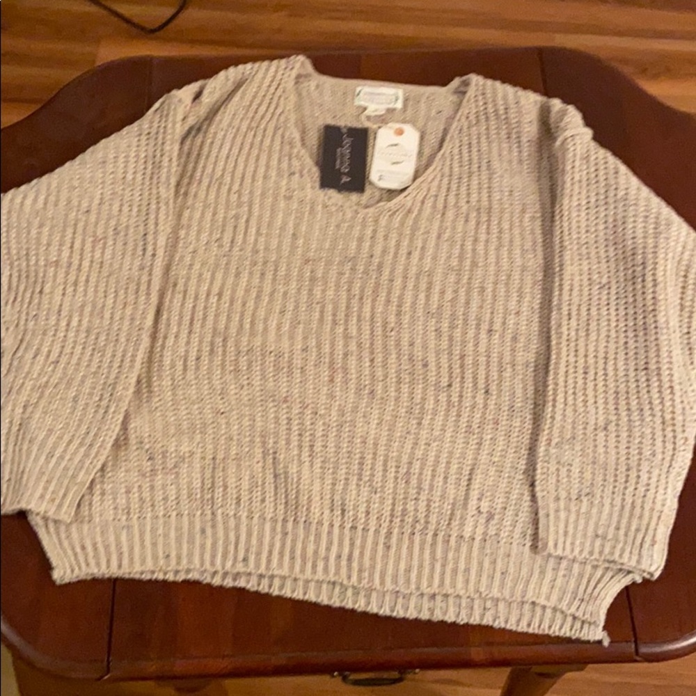 Beautiful Woven Sweater, Never Worn.